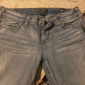 Womens Silver Jeans sz 33/30
